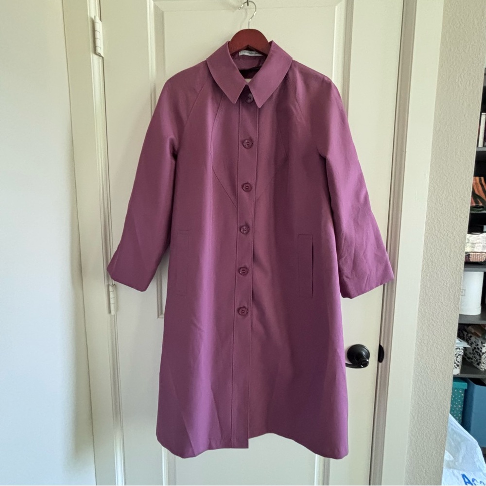 Vintage Misty Harbor pink trench coat EUC